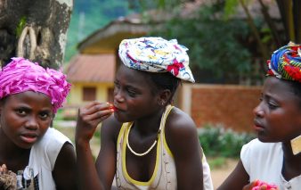 guinea people tribe headgear tradition child 1425013 pxhere.com