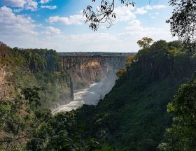 zimbabwe victoria falls zambia zambezi