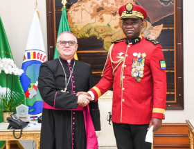 GABON VATICAN 1