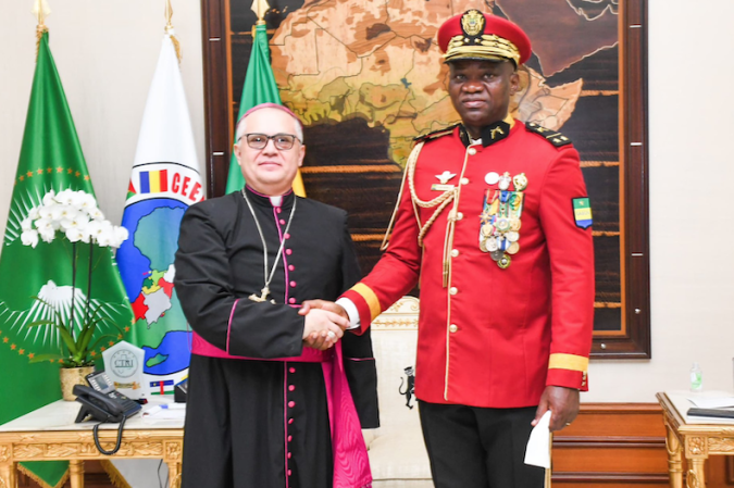 GABON VATICAN 1