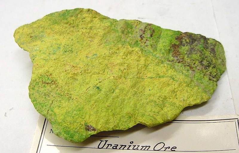 uraniumore bd73a2 1024